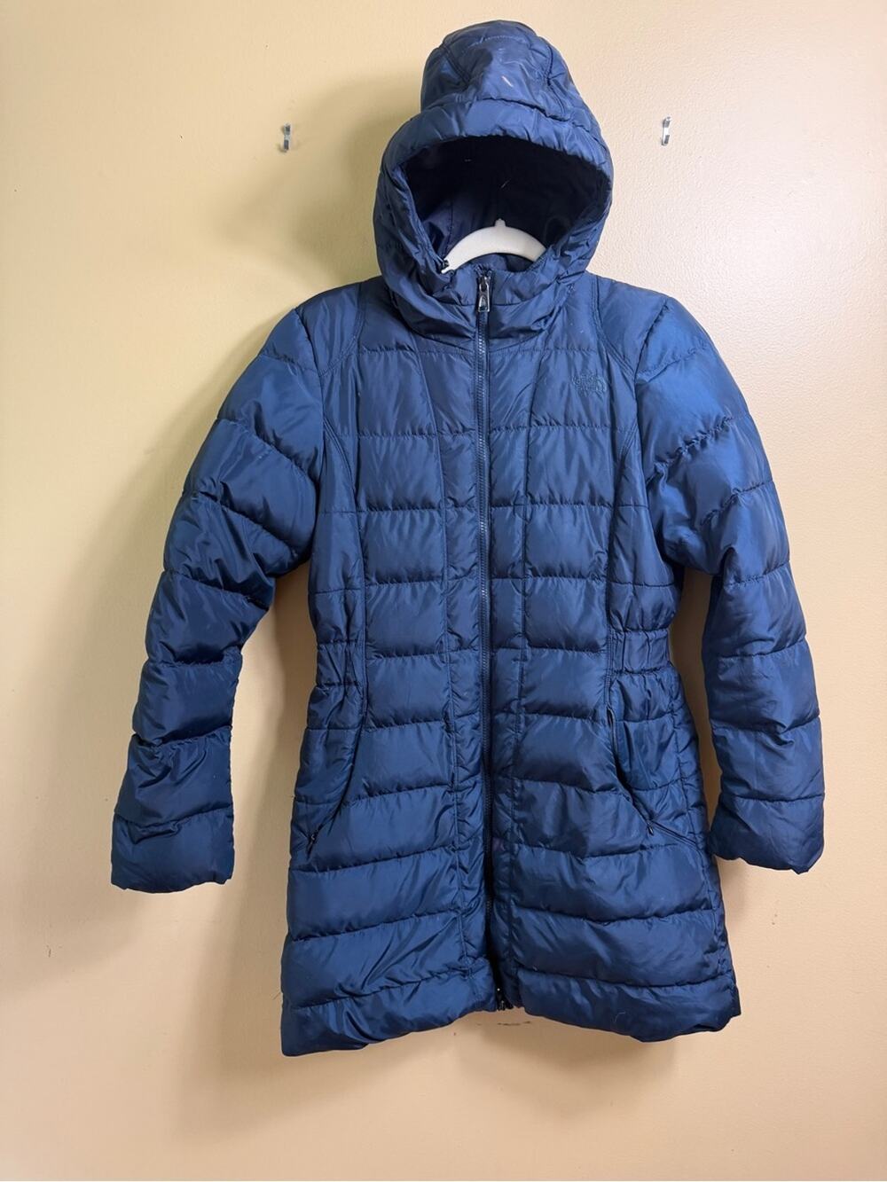 The North Face Women's 550 Down Hooded Long Parka Puffer Jacket Navy Blue Small